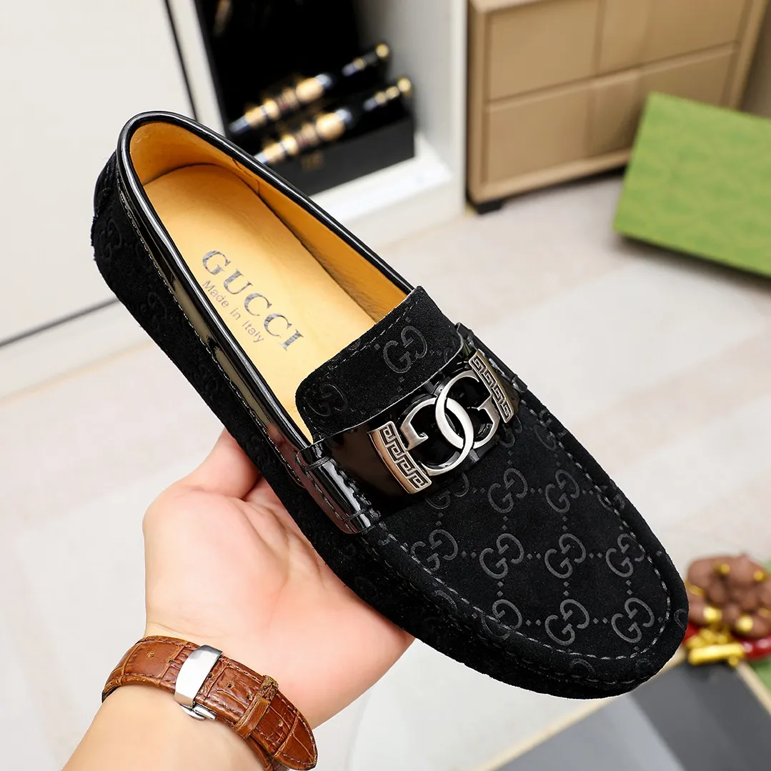 Men's shoes💰360💰🕷🕷️【 GUCCI 】Gucci's best-selling trendy men's casual slip-on shoes 🇨🇳Official website original 1:1 mold 💯Original quality, fine workmanship ☘Fashionable and versatile, perfect shape, comfortable on the feet 🍓Trendy men's recommended model, imported cowhide on the top layer 🎋High-quality pigskin lining, rubber wear-resistant and non-slip outsole, high-end atmosphere, worth owning 🍉Optional 38-44